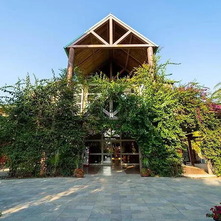 Minerva Club Resort & Golf-2